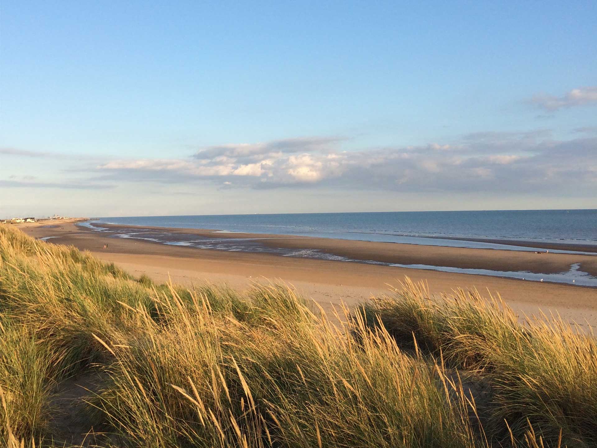 The stretching golden beaches of Camber Sands